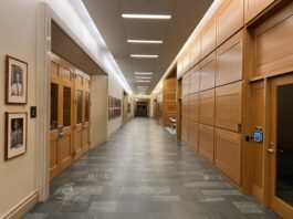 The hallways of Wasserstein Hall at Harvard Law School. (Tobi Omotoso, 2023)